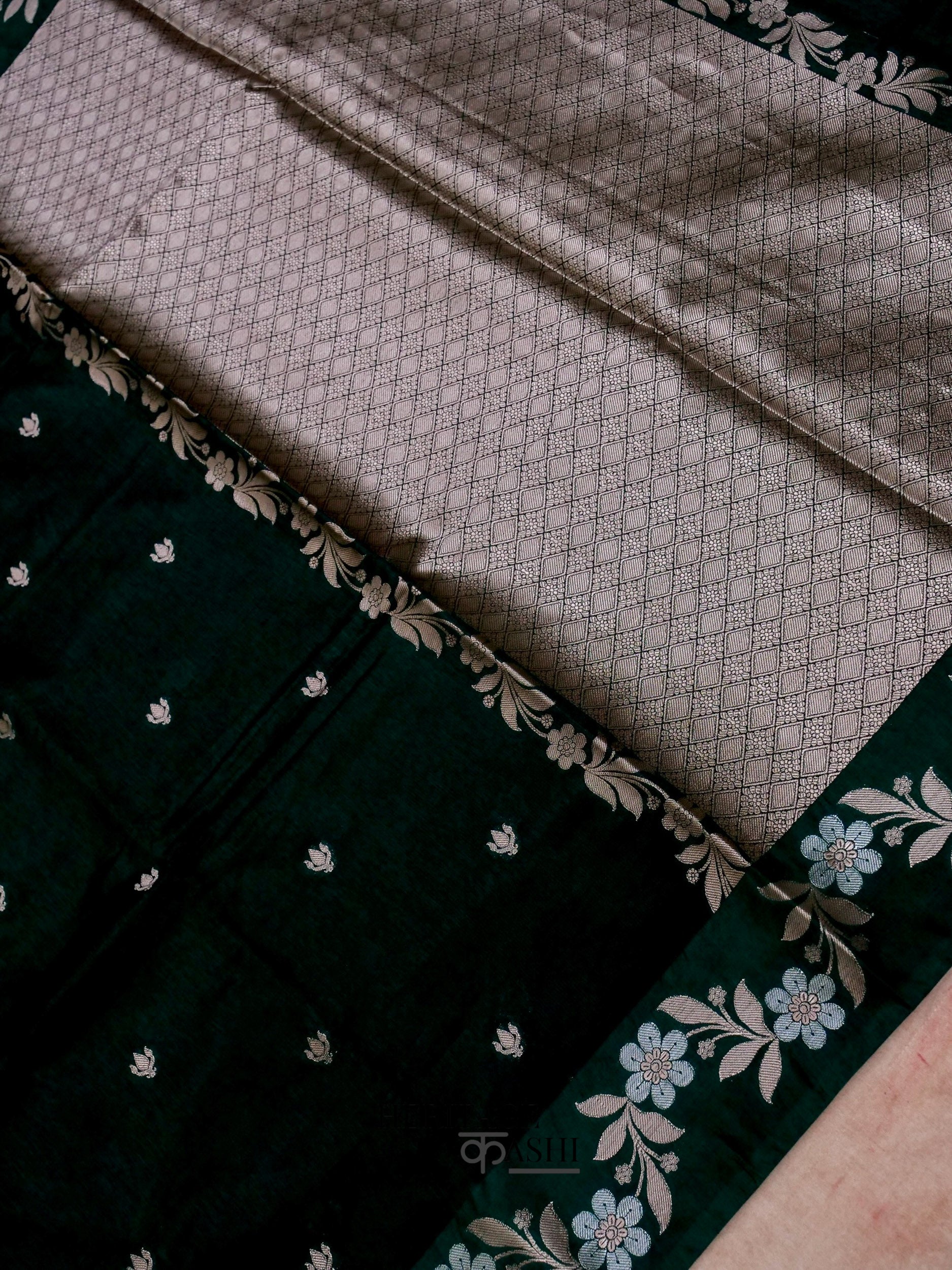 Emerald Green Mango Silk Banarasi Jaal Border Saree