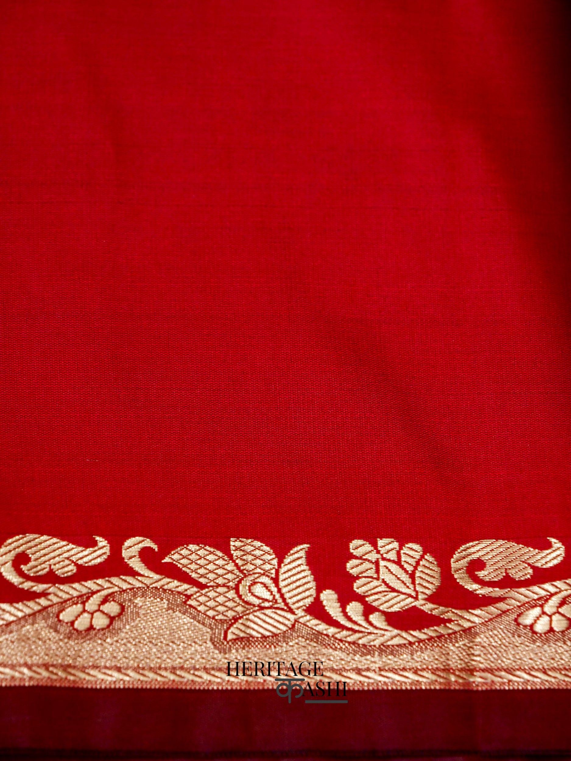 Red Banarasi Silk Plain Fancy Saree