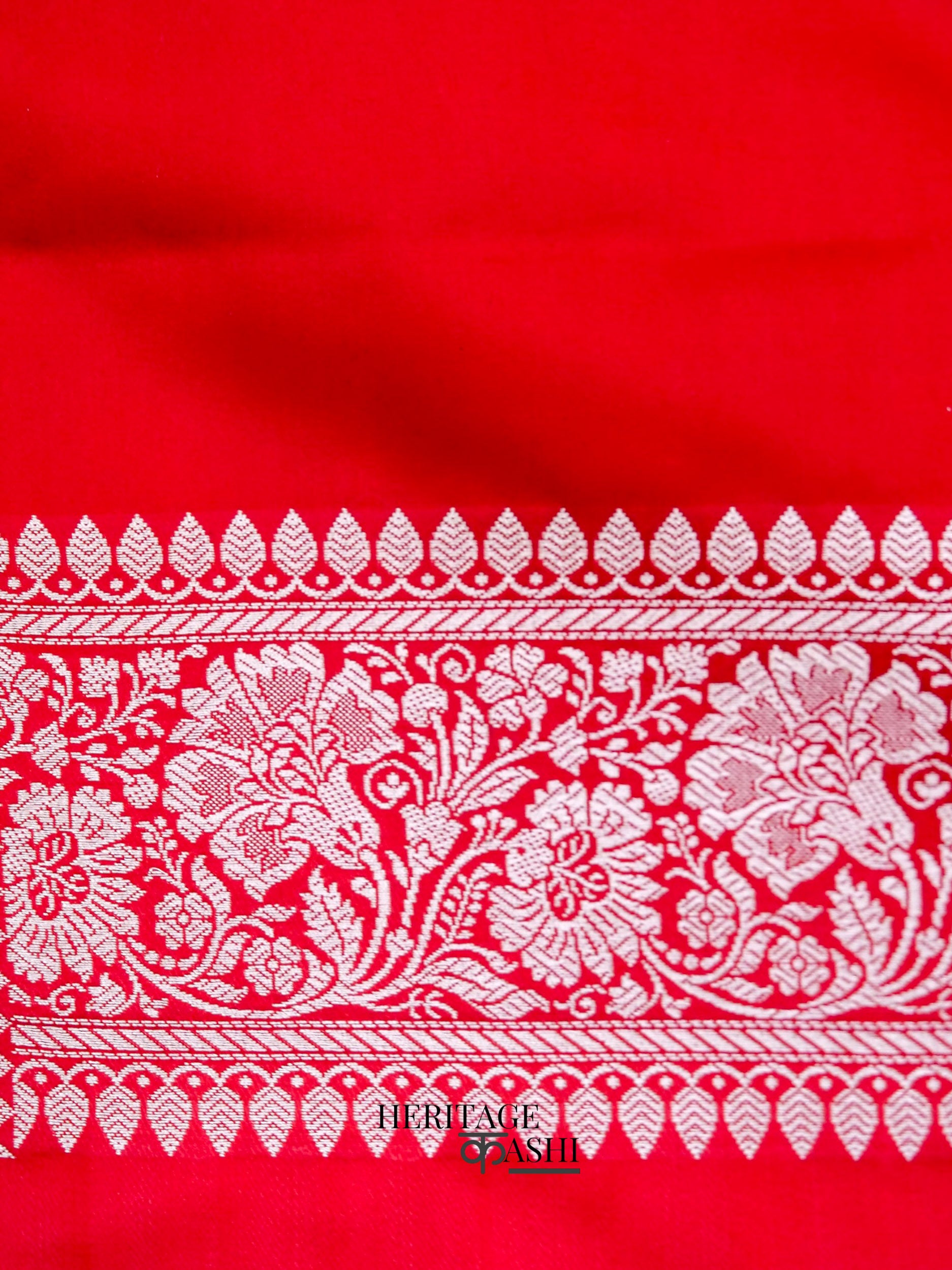 Red Mashru Silk Jaal Handloom Saree