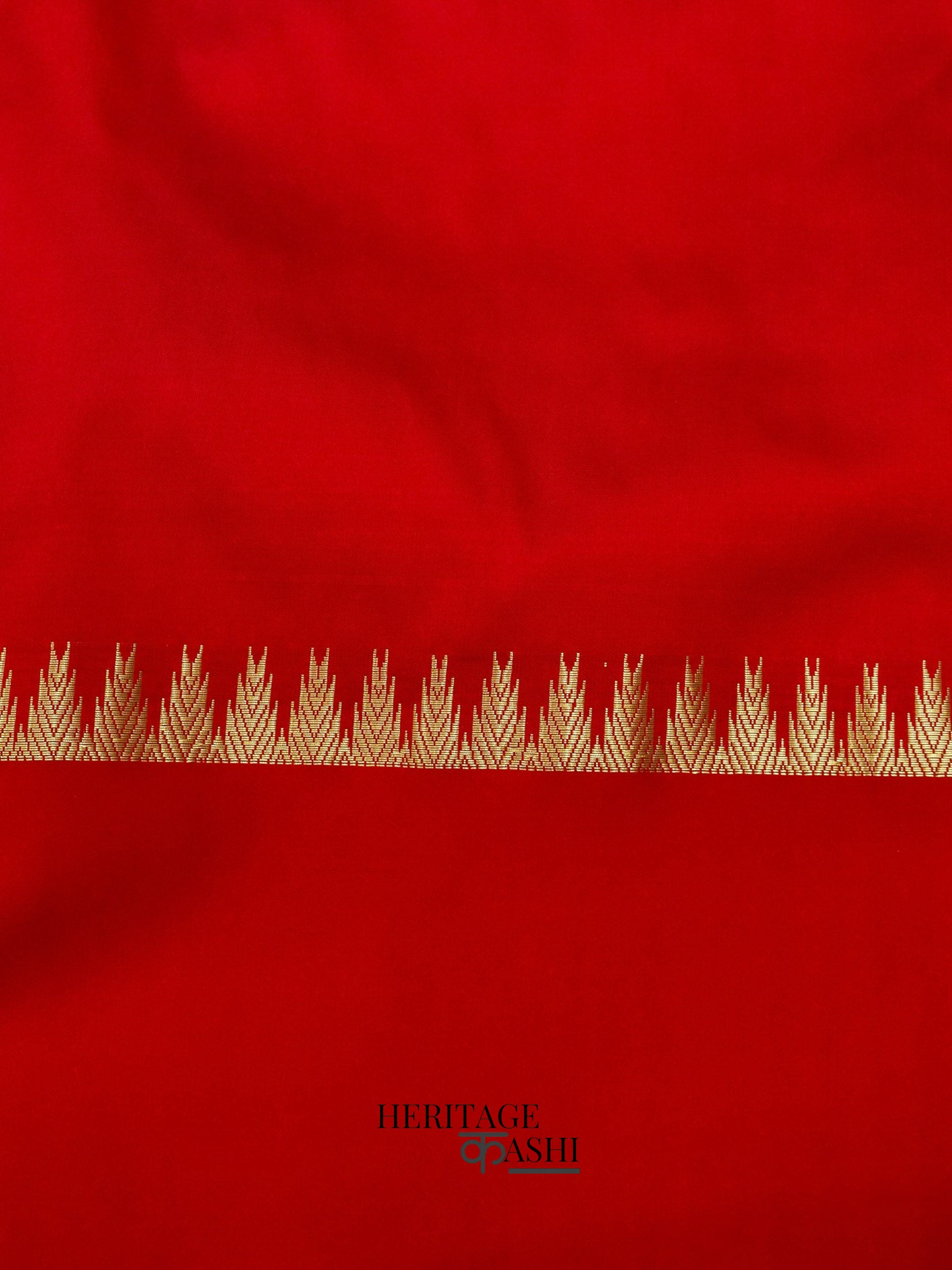 White Red Katan Silk Temple Border Geometric Pallu Saree