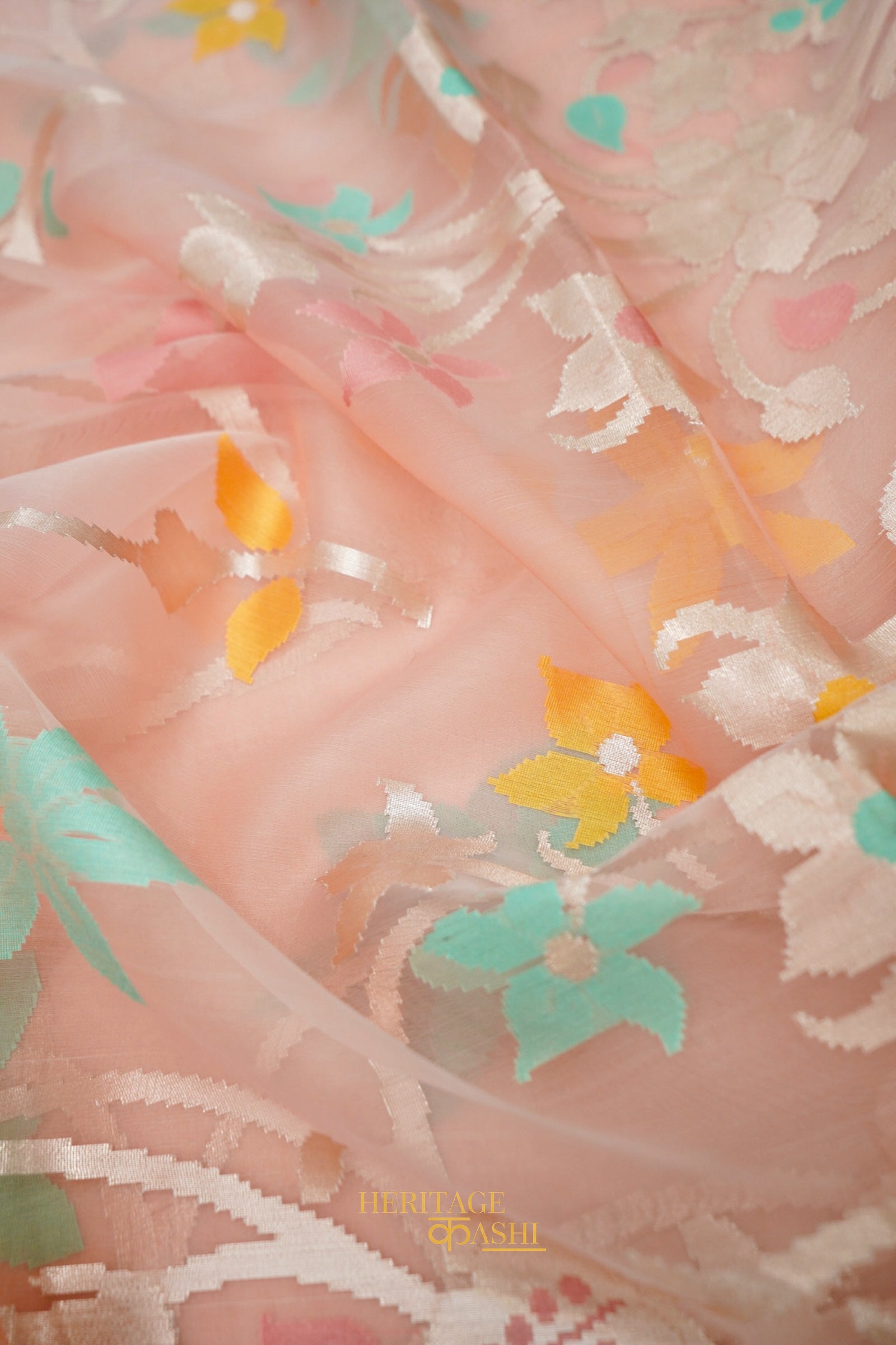Peach Kora Silk Dhakai Floral Weaving Banarasi Saree