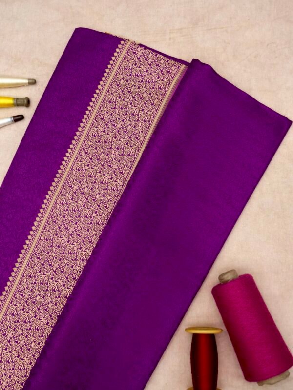 Magenta Tanchui Satin Handloom Kadhuwa Saree - Image 2
