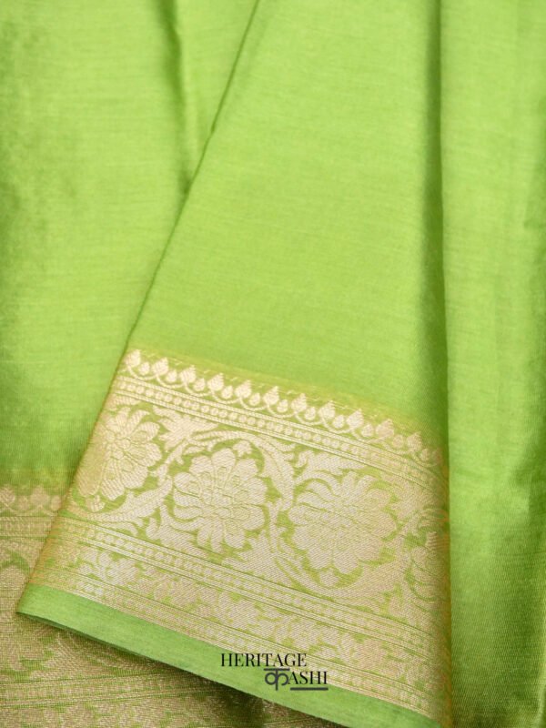 Pista Green Warm Silk Plain Saree - Image 2